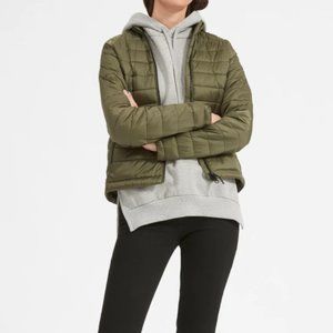 Everlane ReNew Lightweight Puffer